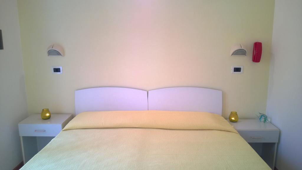 Hotel Paola Garden Bellariva Di Rimini Zimmer foto
